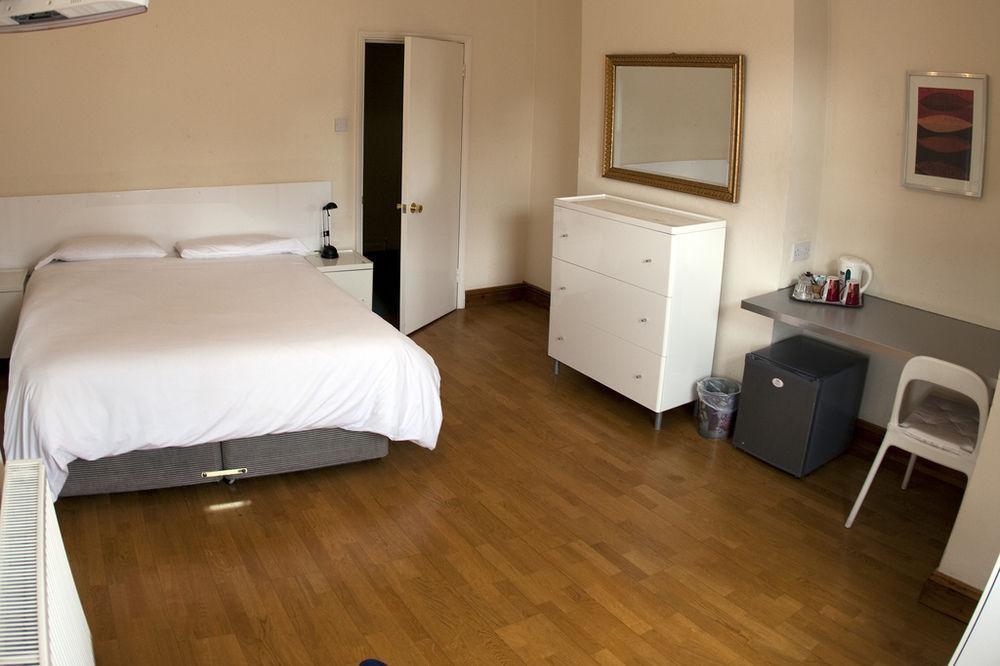 Brentwood Guest House Hotel Exterior foto